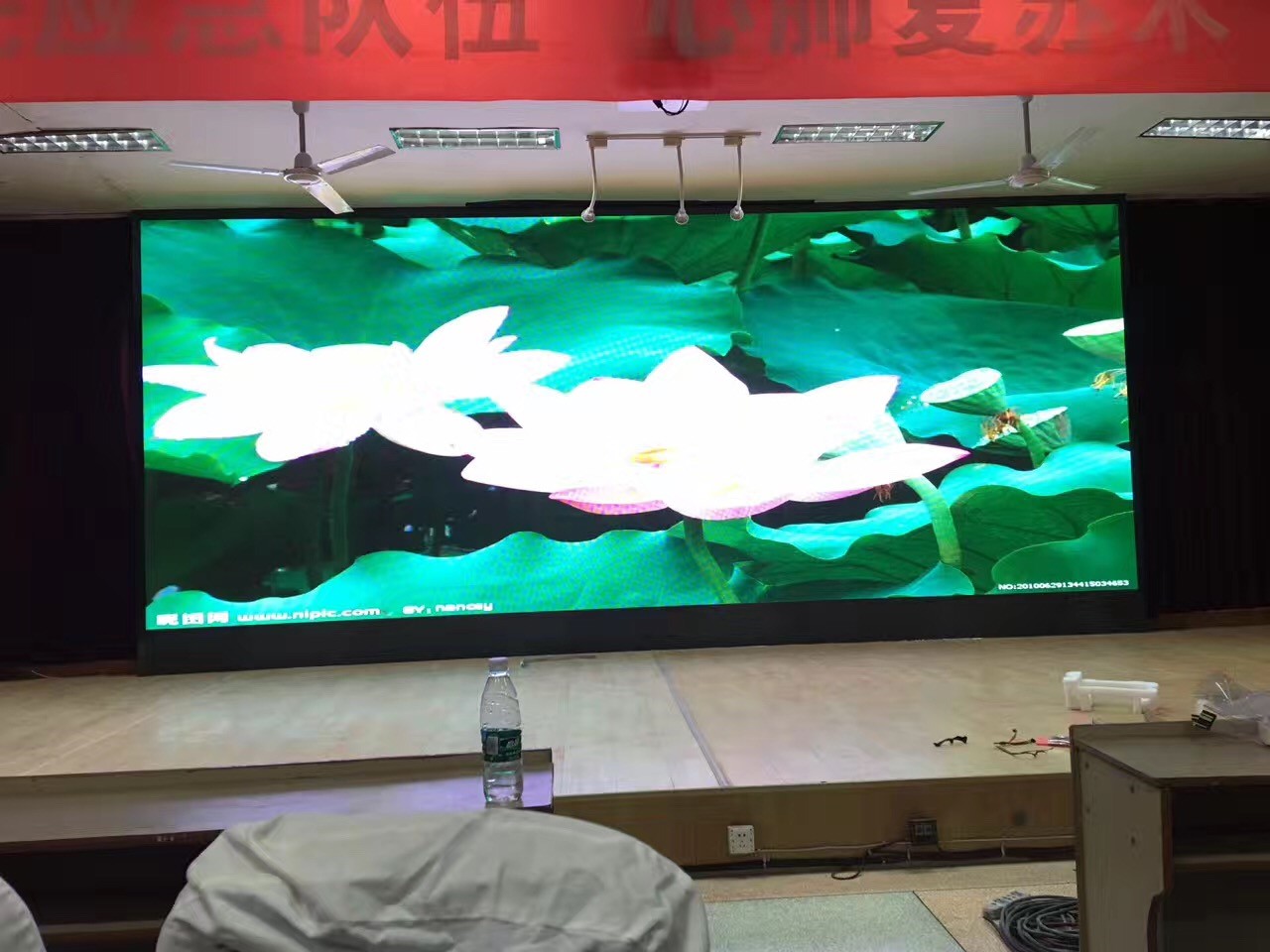 寧德市霞浦縣醫(yī)院  室內P3全彩屏.jpg